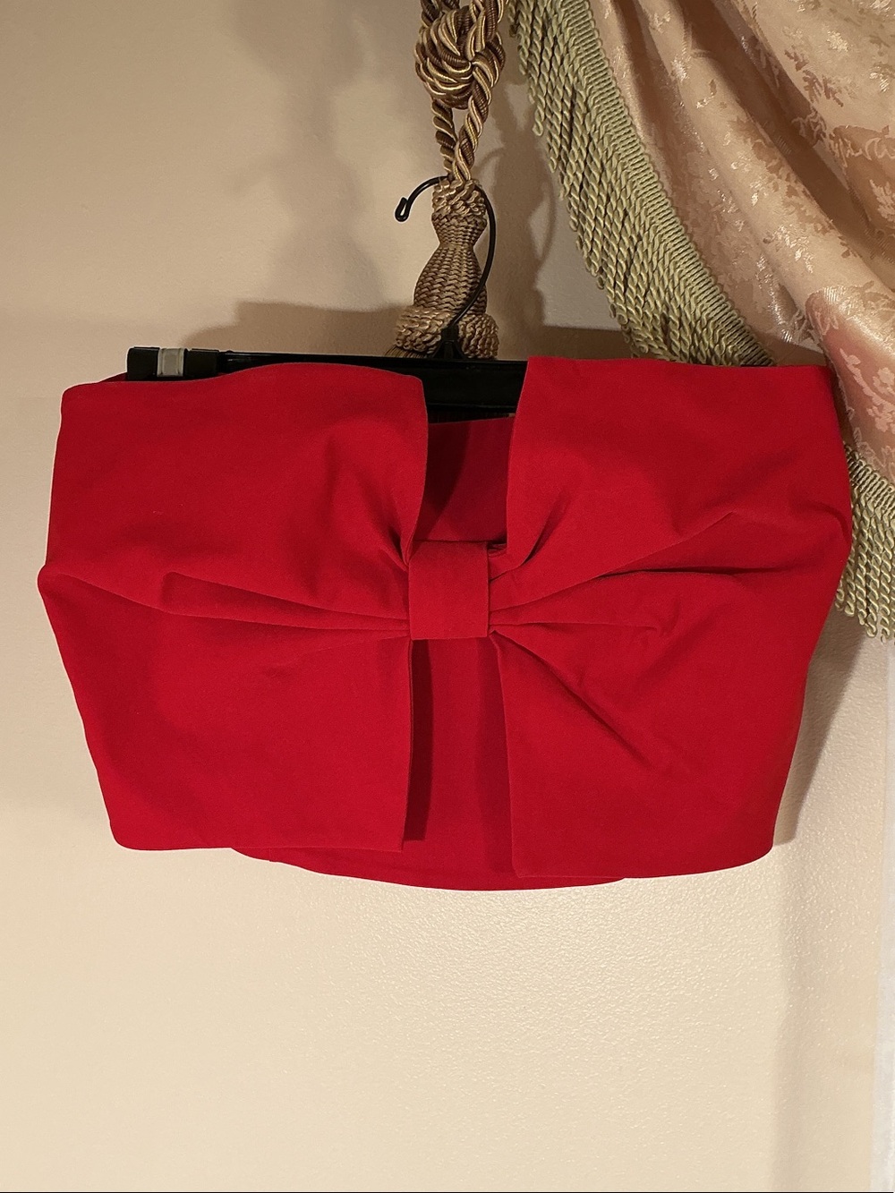 NWT Evolutionary Sleveless Large Bow Red Pullover Top Sz L Tube top strapless